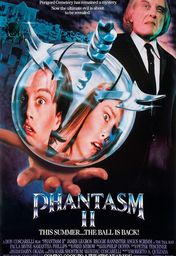 Cartel oficial en español de: Phantasma II. El regreso