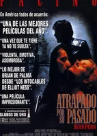 Cartel oficial en español de: Atrapado por su pasado