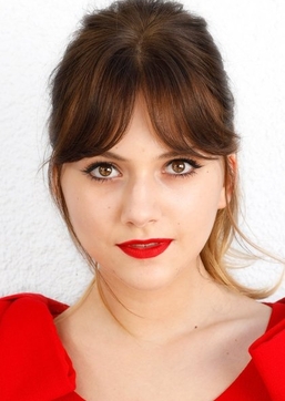 Emilia Jones Emilia Jones