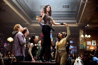Imagen de "Rent" 14