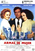 Cartel oficial en español de: Armas de mujer Cartel oficial en español de: Armas de mujer